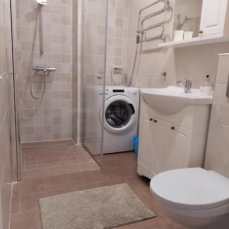 New In The Center, Free Parking Appartement *